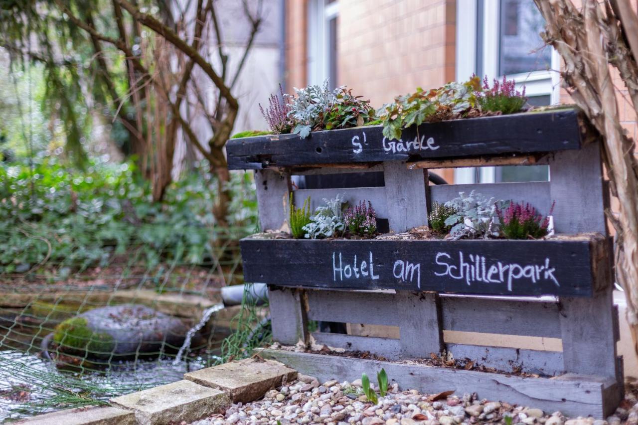 Hotel Am Schillerpark Esslingen am Neckar Ngoại thất bức ảnh